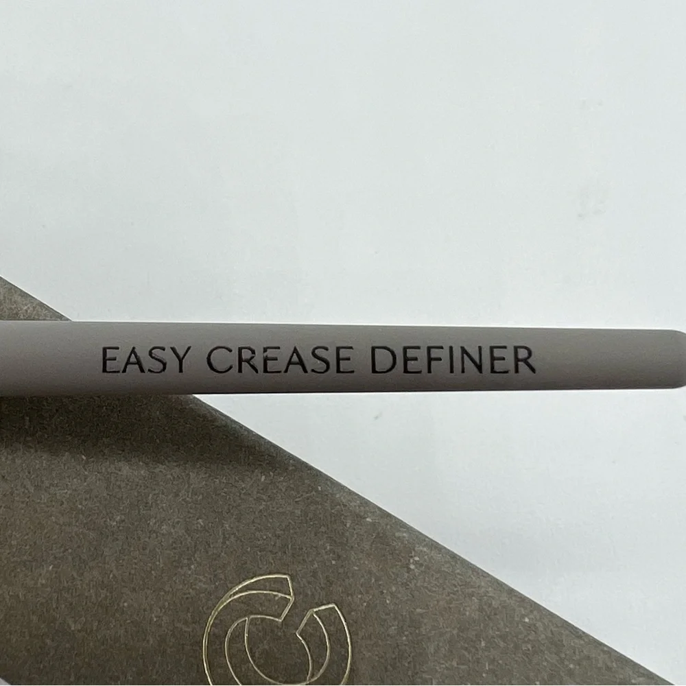 Complex Culture Easy Crease Definer Brush